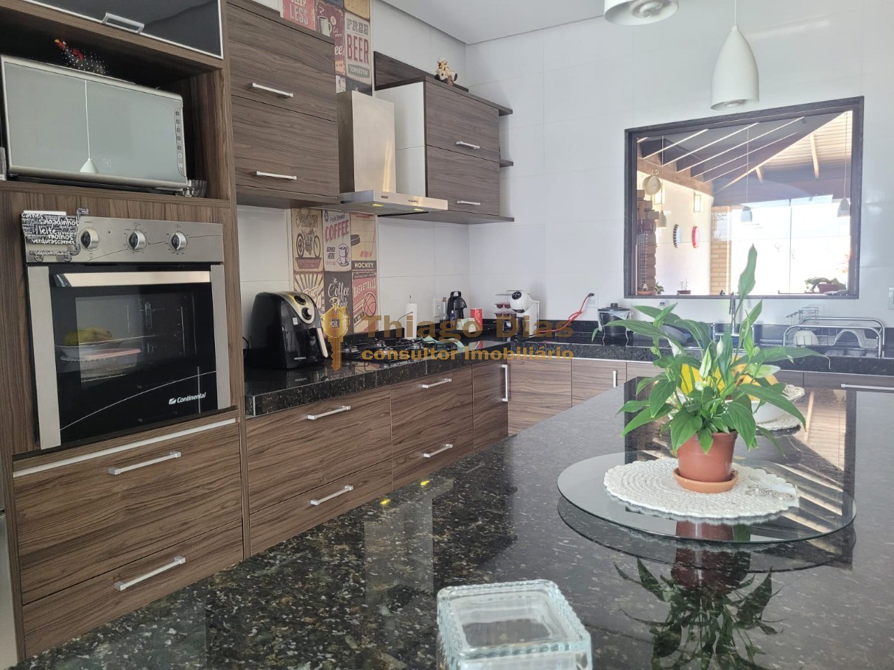 Casa à venda com 3 quartos, 200m² - Foto 17