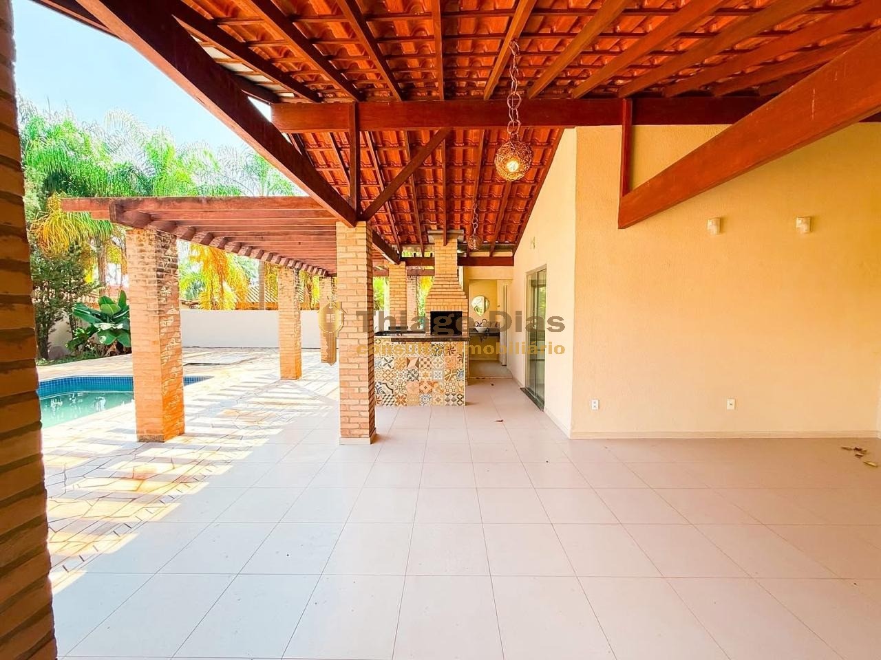 Casa à venda com 3 quartos, 240m² - Foto 13