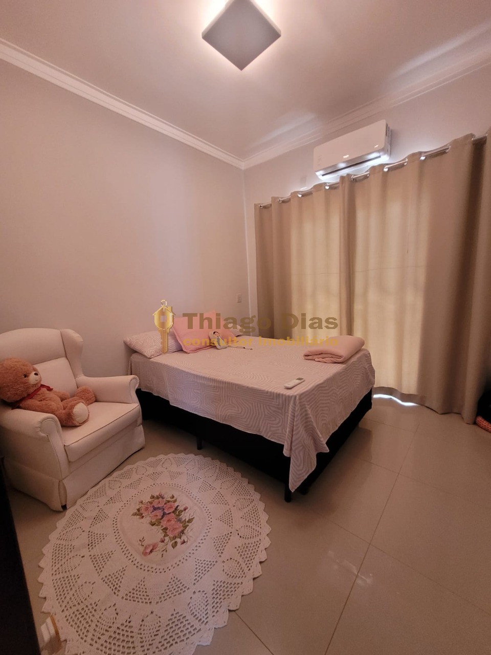 Casa à venda com 3 quartos, 200m² - Foto 28