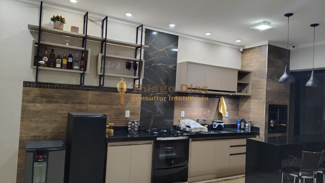 Casa, 3 quartos, 212 m² - Foto 5