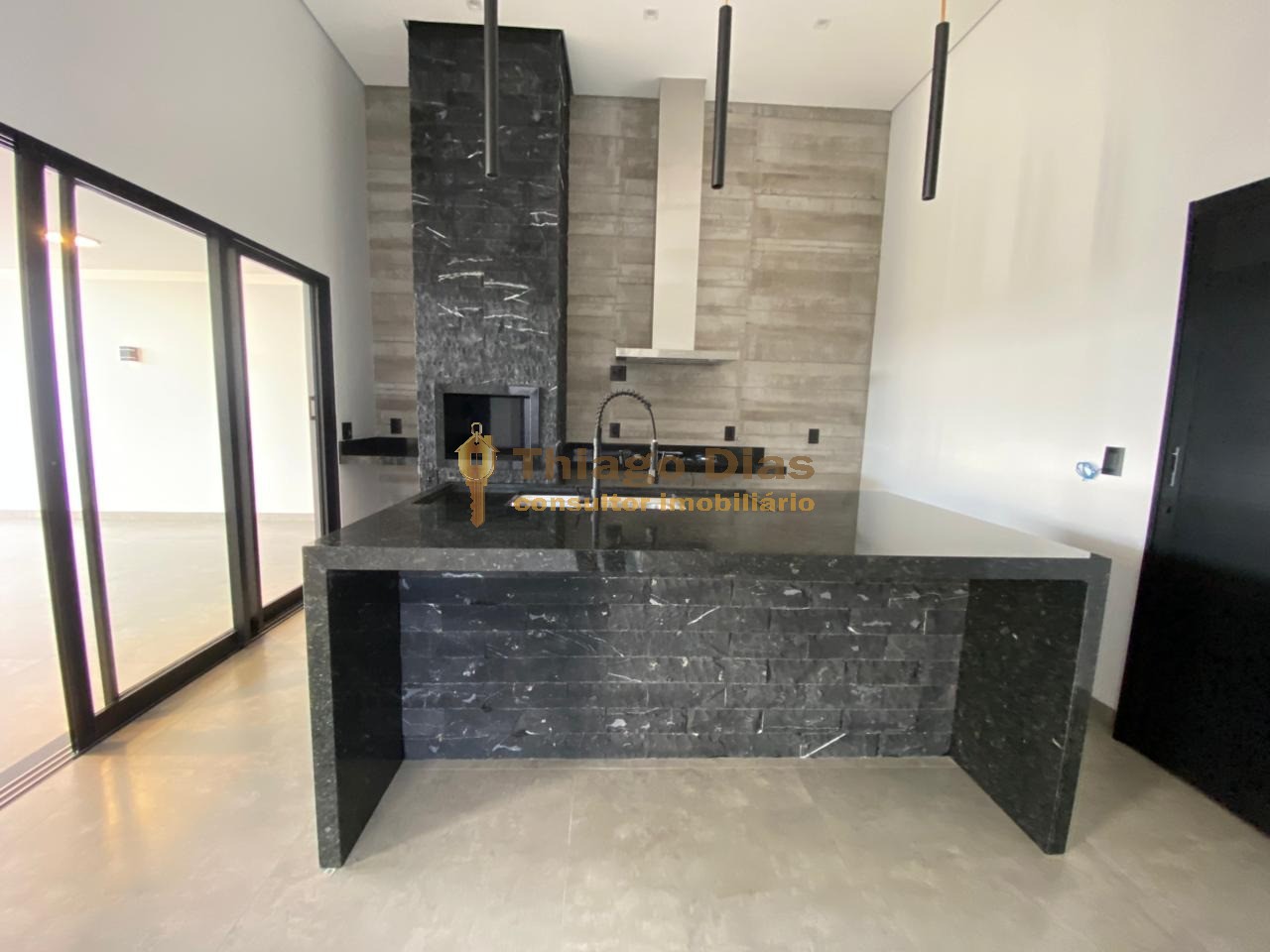 Casa à venda com 3 quartos, 128m² - Foto 13