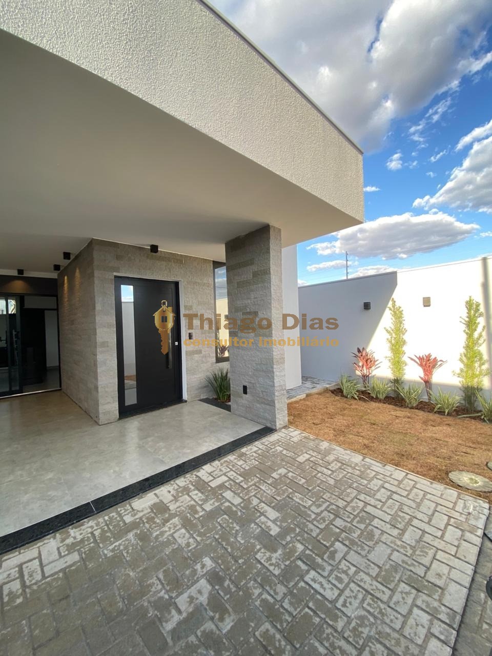 Casa à venda com 3 quartos, 128m² - Foto 4