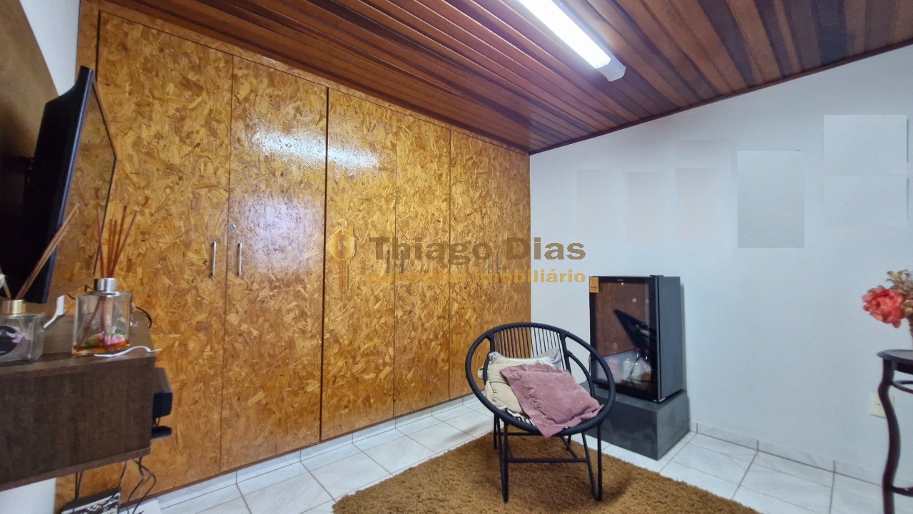 Casa, 4 quartos, 288 m² - Foto 25