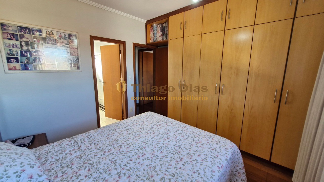 Casa, 4 quartos, 288 m² - Foto 36