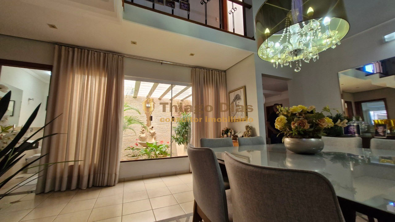 Casa, 4 quartos, 288 m² - Foto 9