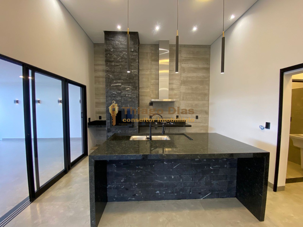 Casa à venda com 3 quartos, 128m² - Foto 14