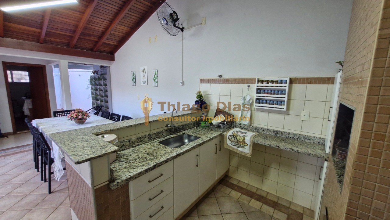 Casa, 4 quartos, 288 m² - Foto 23