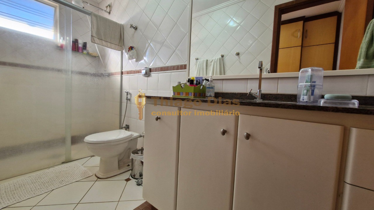 Casa, 4 quartos, 288 m² - Foto 40