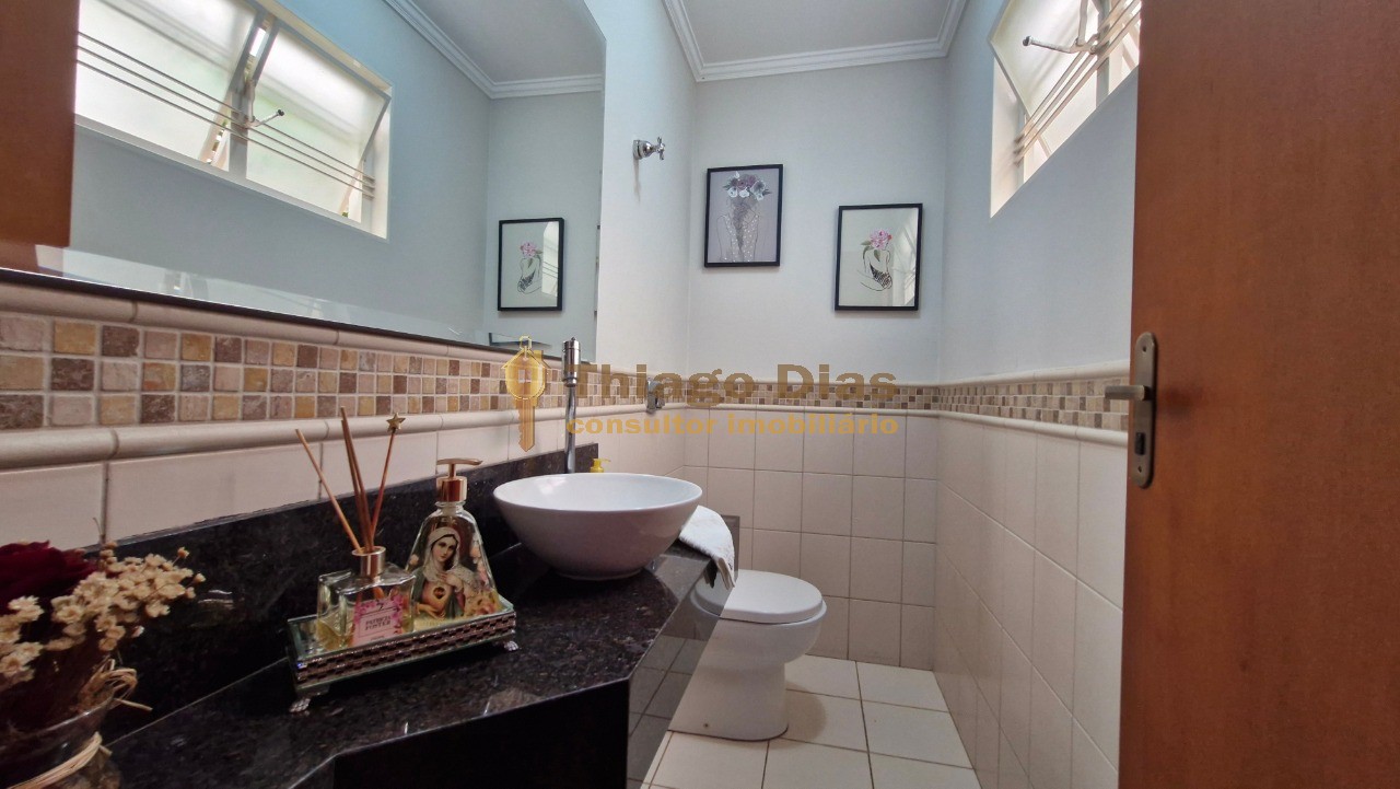 Casa, 4 quartos, 288 m² - Foto 11