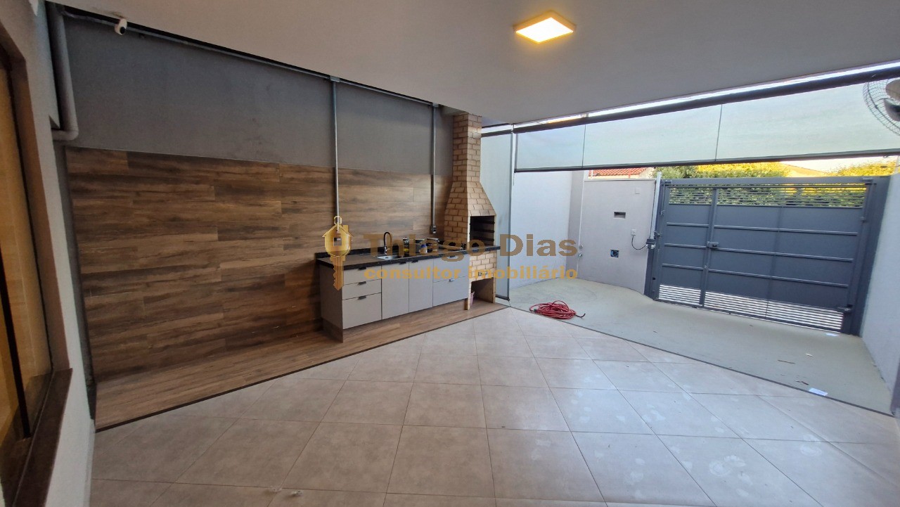Casa à venda com 2 quartos, 102m² - Foto 2
