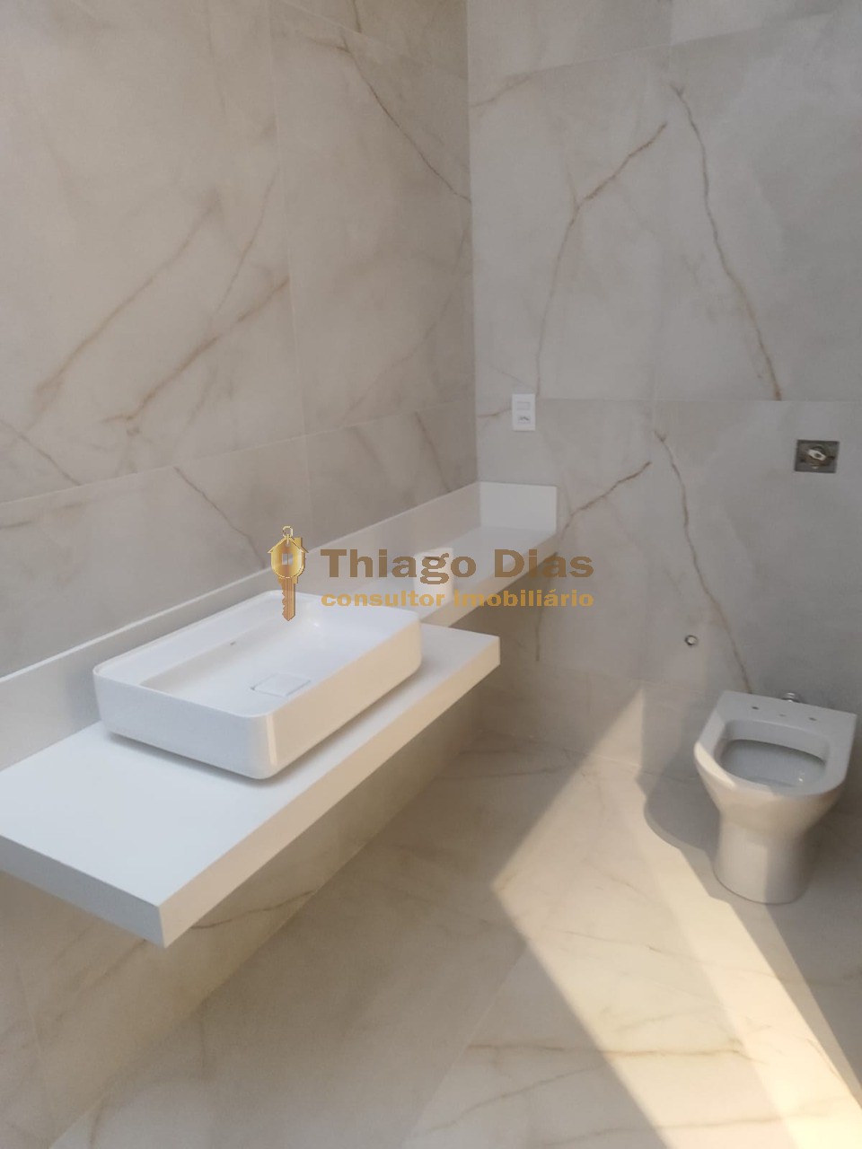 Casa à venda com 3 quartos, 137m² - Foto 10