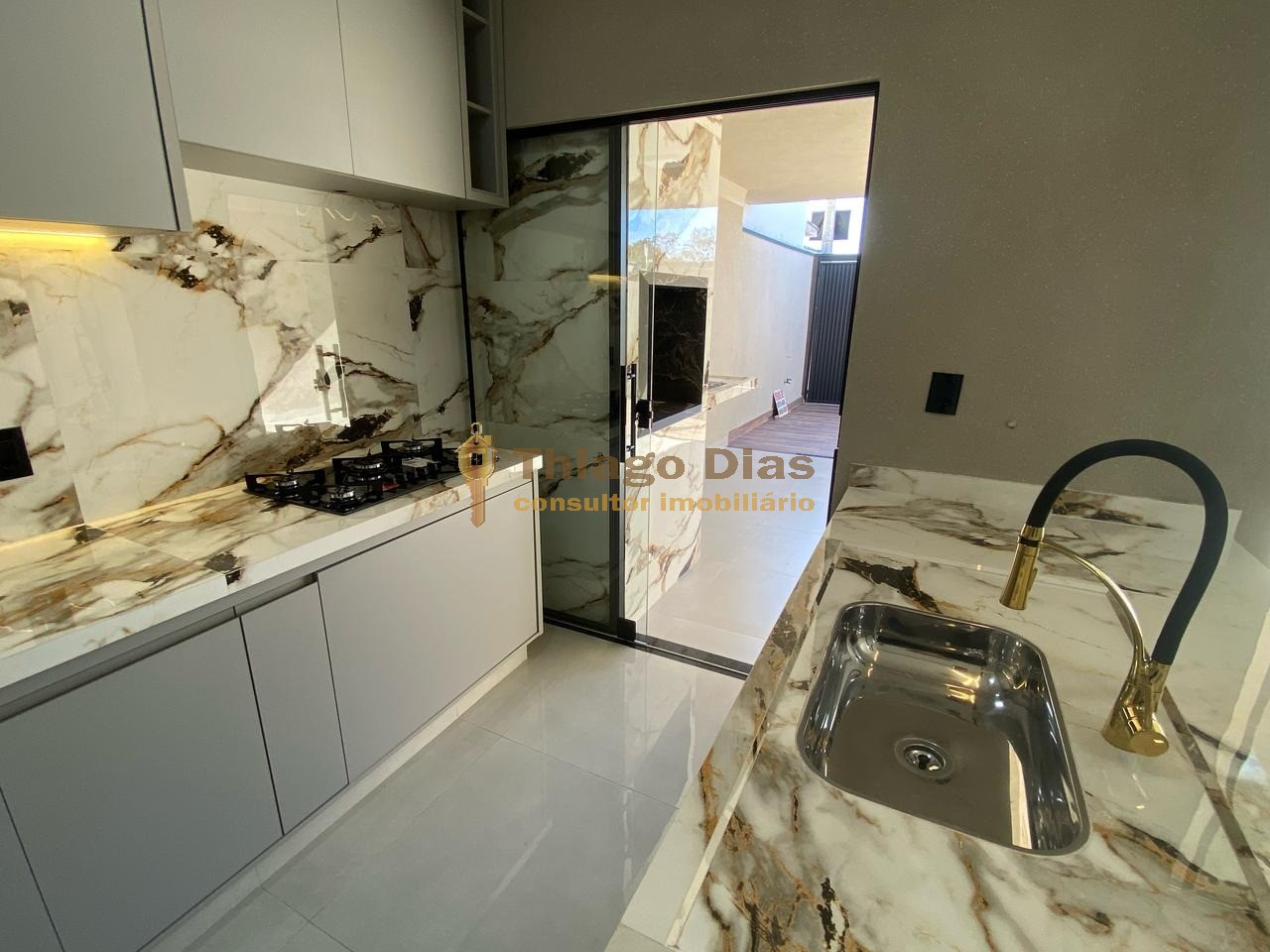 Casa, 3 quartos, 123 m² - Foto 2