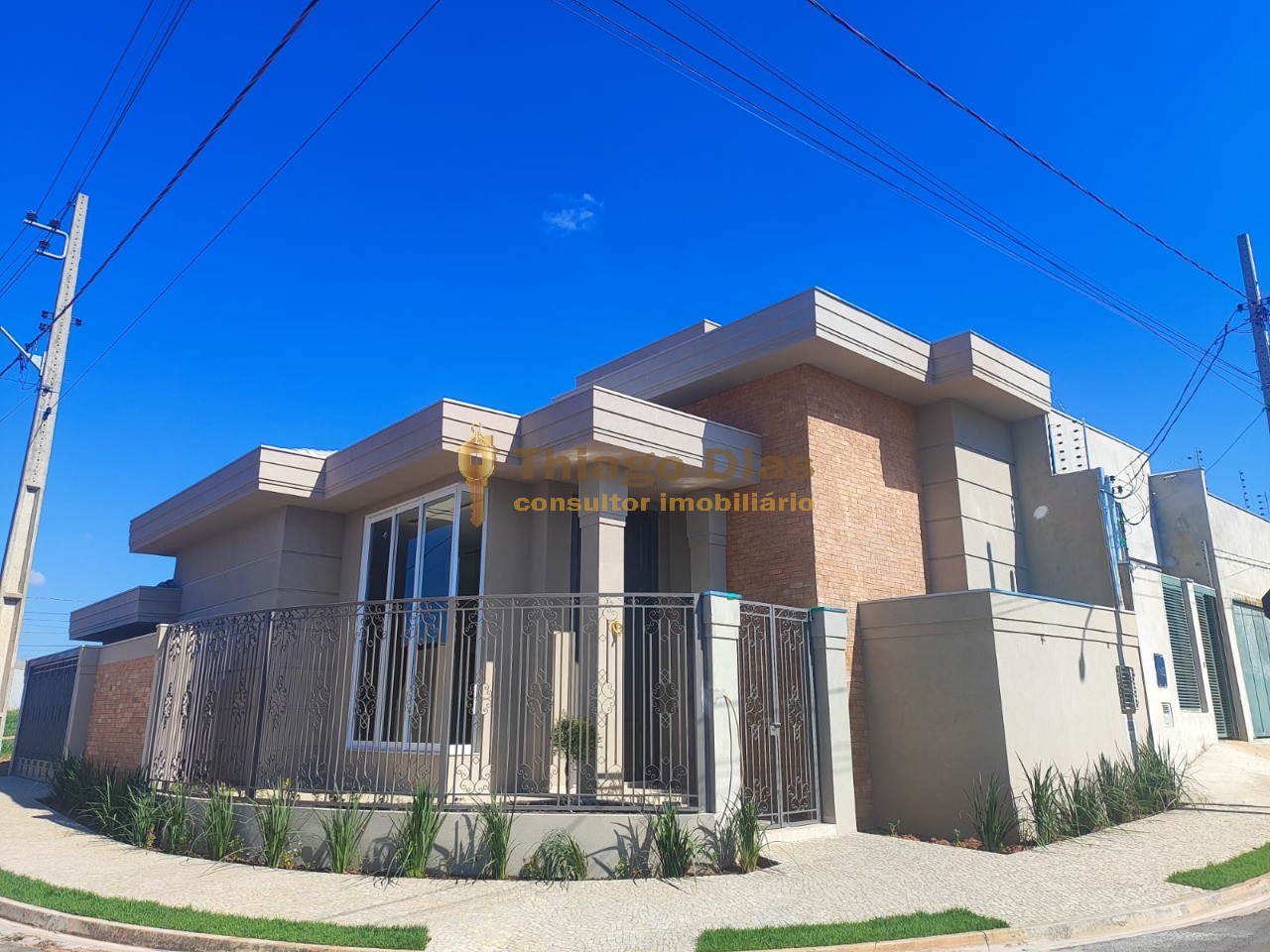 Casa à venda com 3 quartos, 137m² - Foto 3