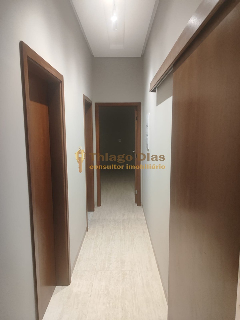 Casa à venda com 3 quartos, 137m² - Foto 7