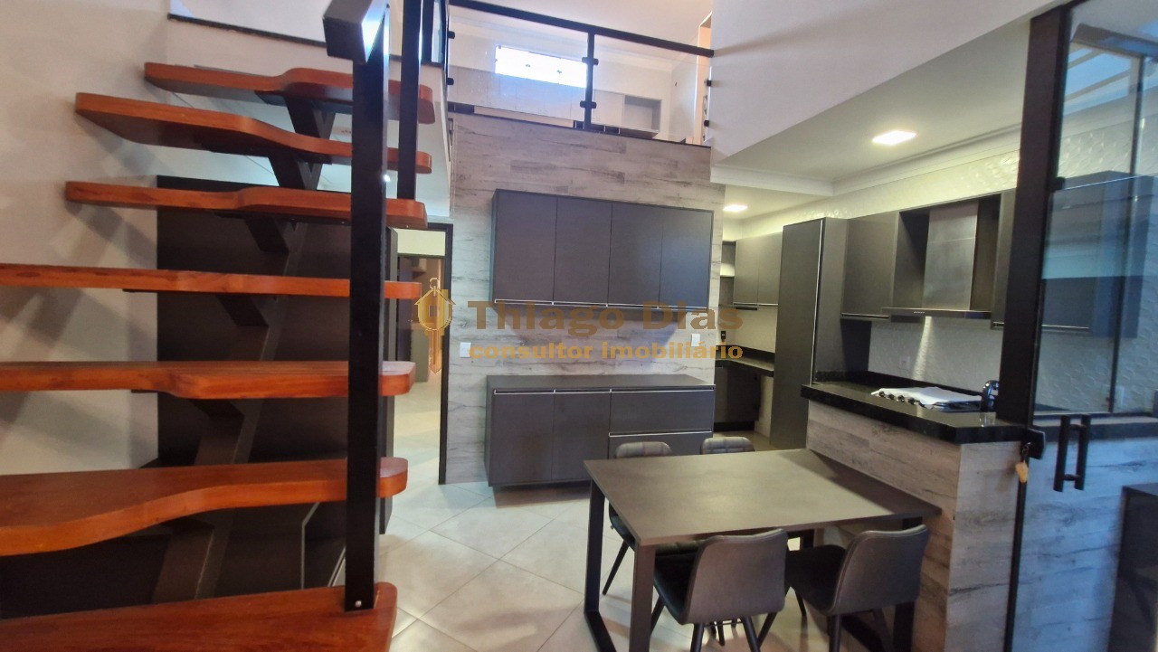 Casa à venda com 2 quartos, 102m² - Foto 1