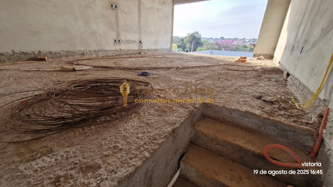 Casa, 3 quartos, 305 m² - Foto 30