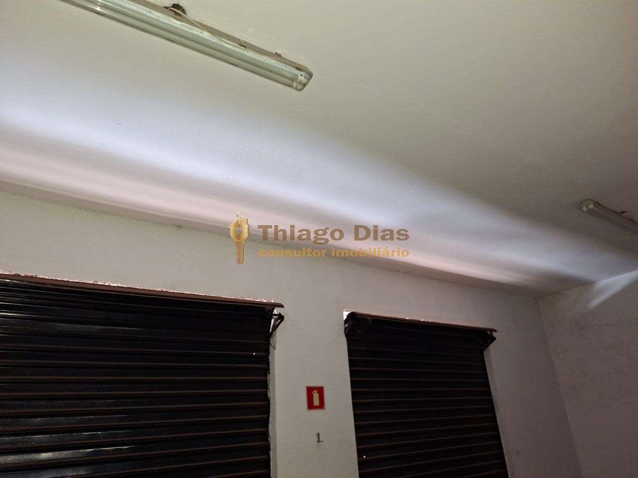 Prédio Inteiro - Foto 2