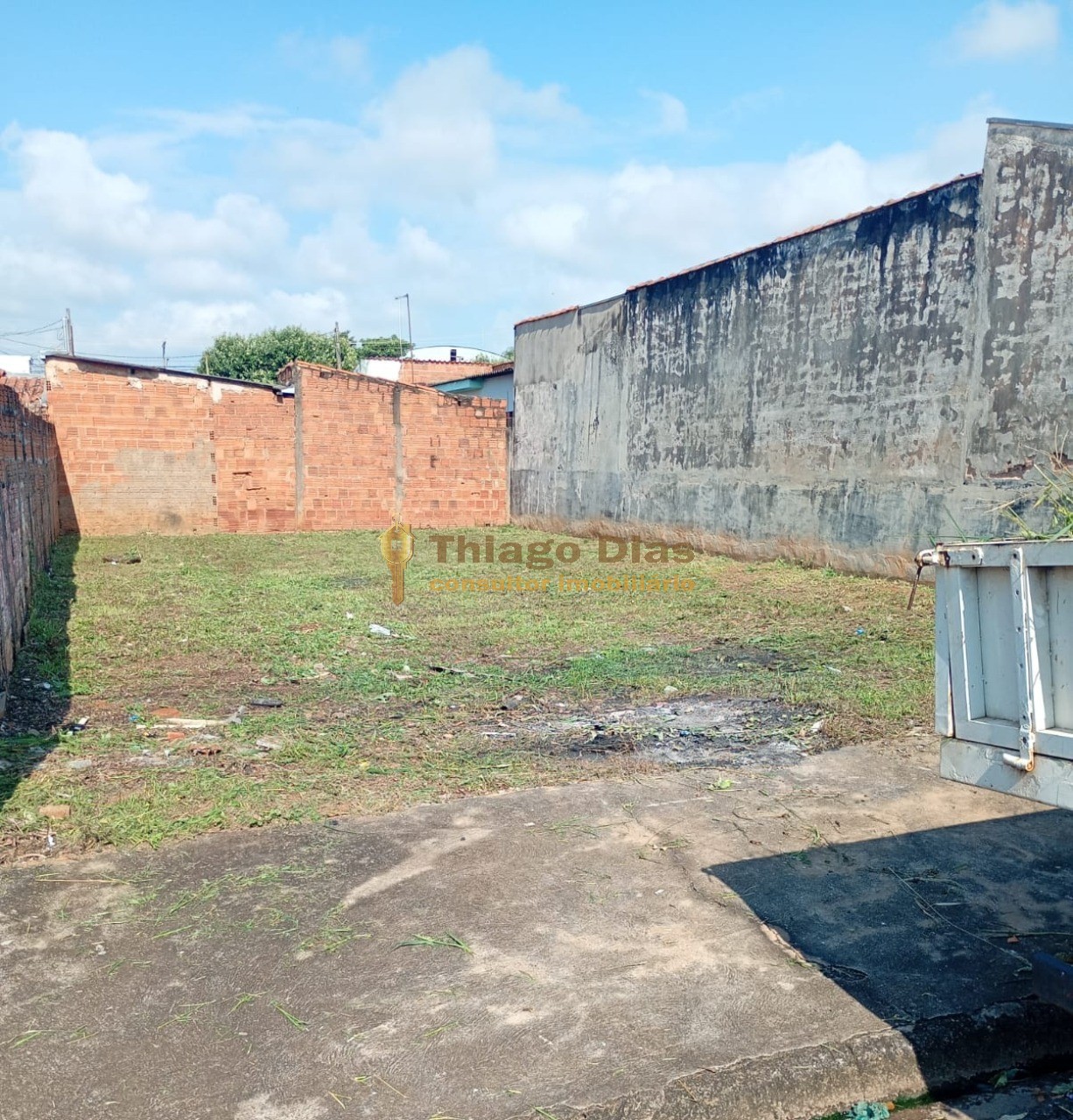 Terreno, 180 m² - Foto 1