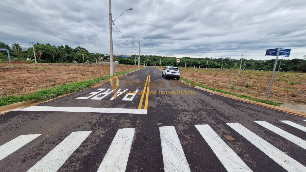 Terreno, 200 m² - Foto 2