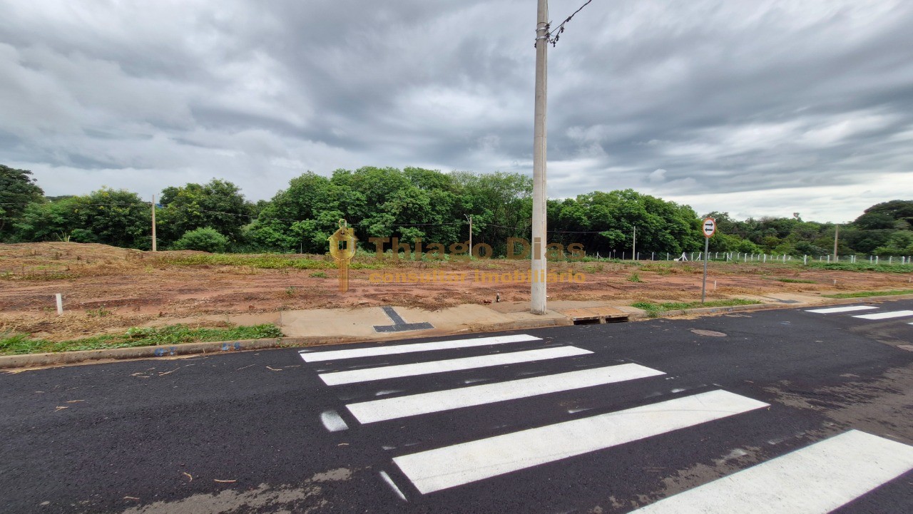 Terreno, 200 m² - Foto 2