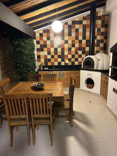 Casa, 4 quartos, 228 m² - Foto 20