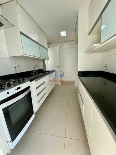 Apartamento, 3 quartos, 106 m² - Foto 2