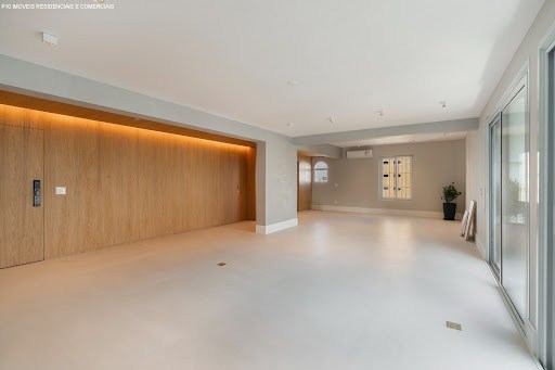 Apartamento, 3 quartos, 270 m² - Foto 2