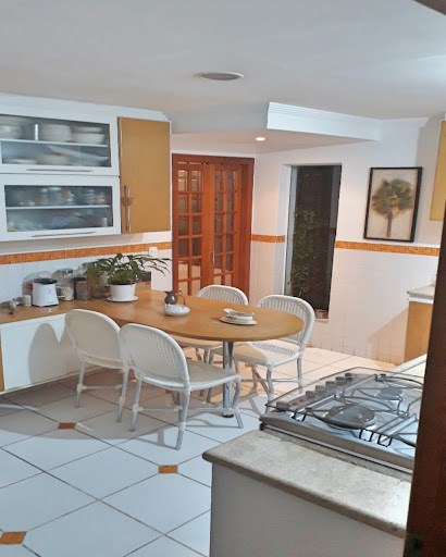 Casa, 3 quartos, 300 m² - Foto 2