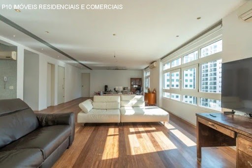 Apartamento, 3 quartos, 239 m² - Foto 1