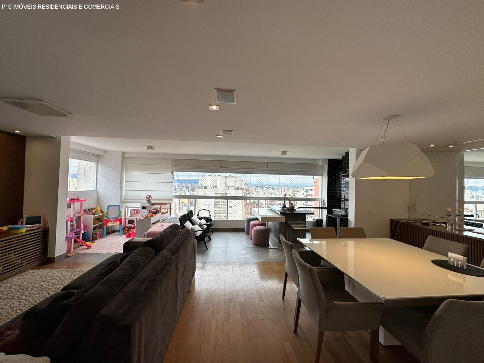 Apartamento, 3 quartos, 140 m² - Foto 2