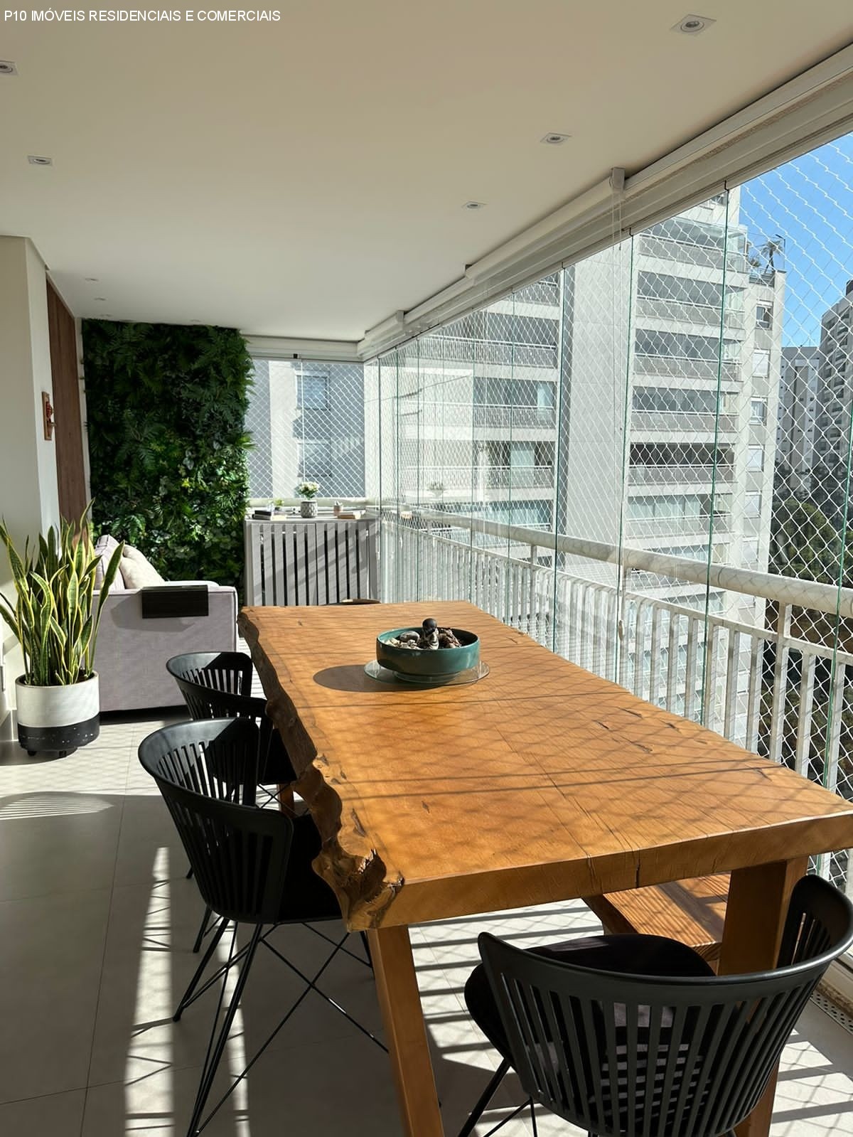 Apartamento à venda e aluguel com 3 quartos, 138m² - Foto 2