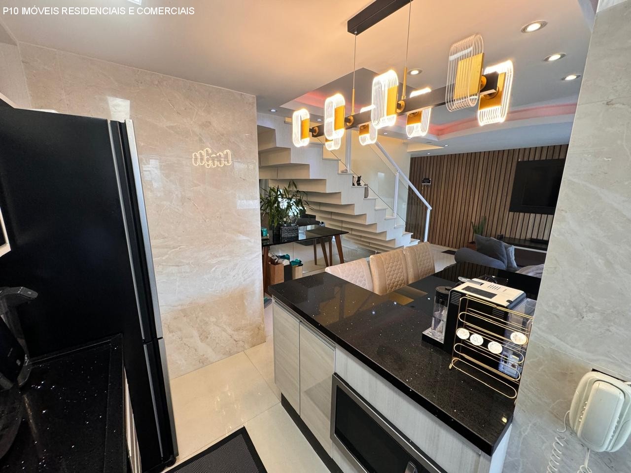 Apartamento à venda com 2 quartos, 80m² - Foto 17