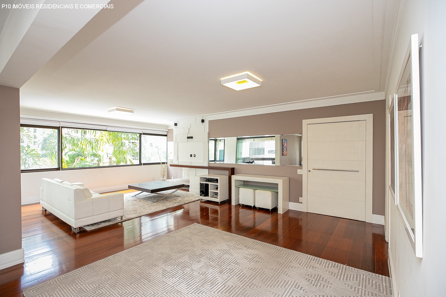 Apartamento, 3 quartos, 162 m² - Foto 1