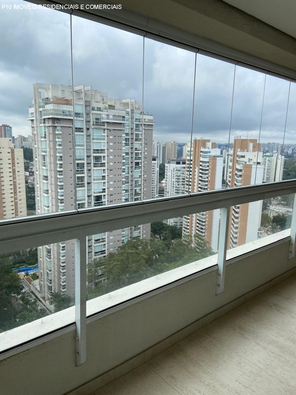 Apartamento, 3 quartos, 138 m² - Foto 2