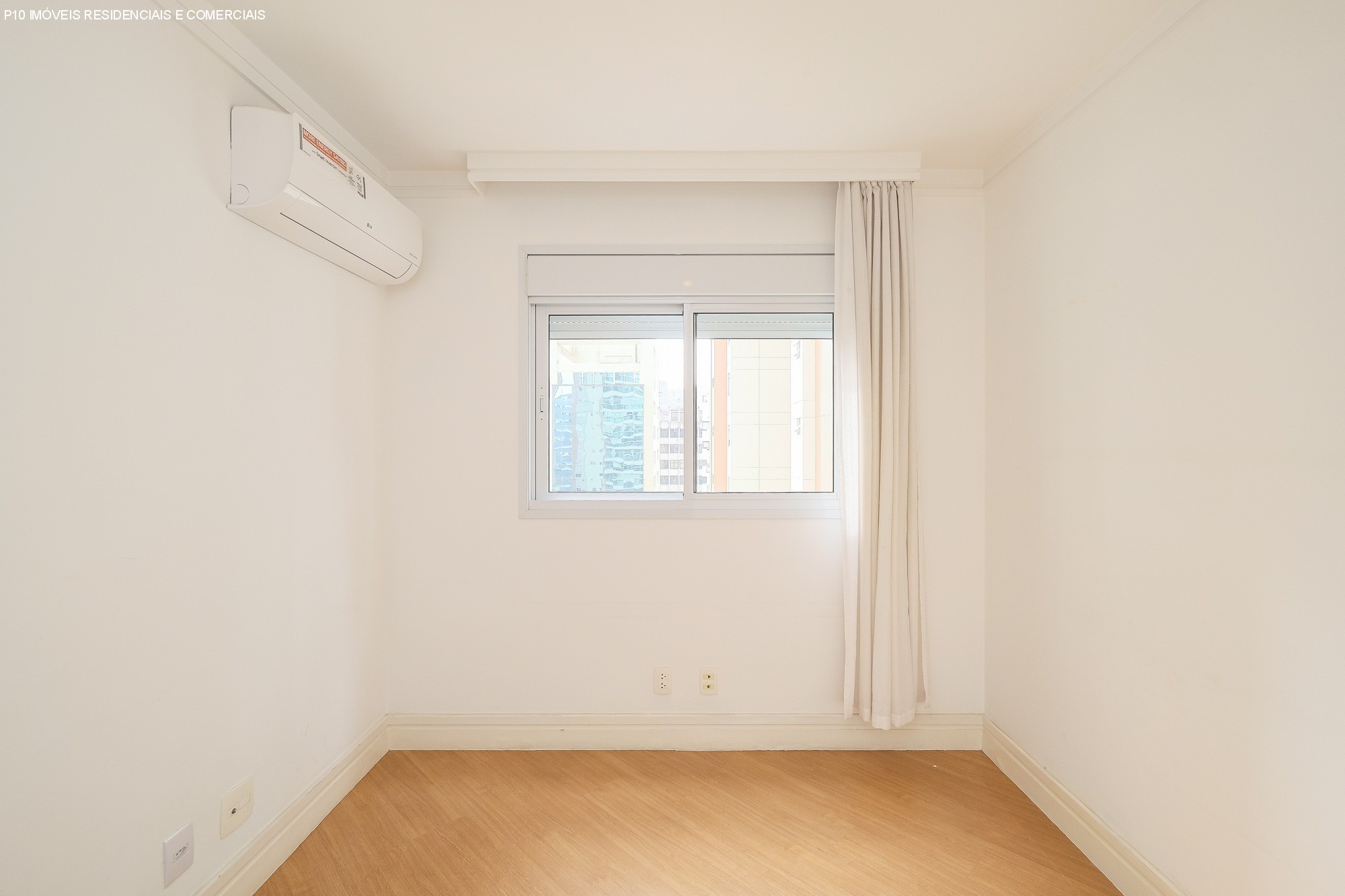Apartamento à venda com 3 quartos, 124m² - Foto 12