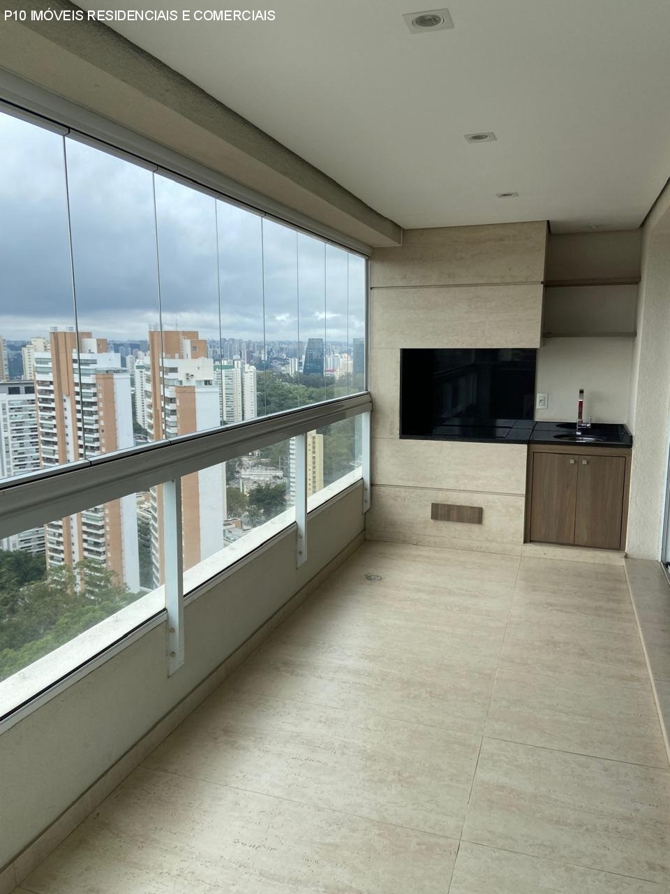 Apartamento, 3 quartos, 138 m² - Foto 1