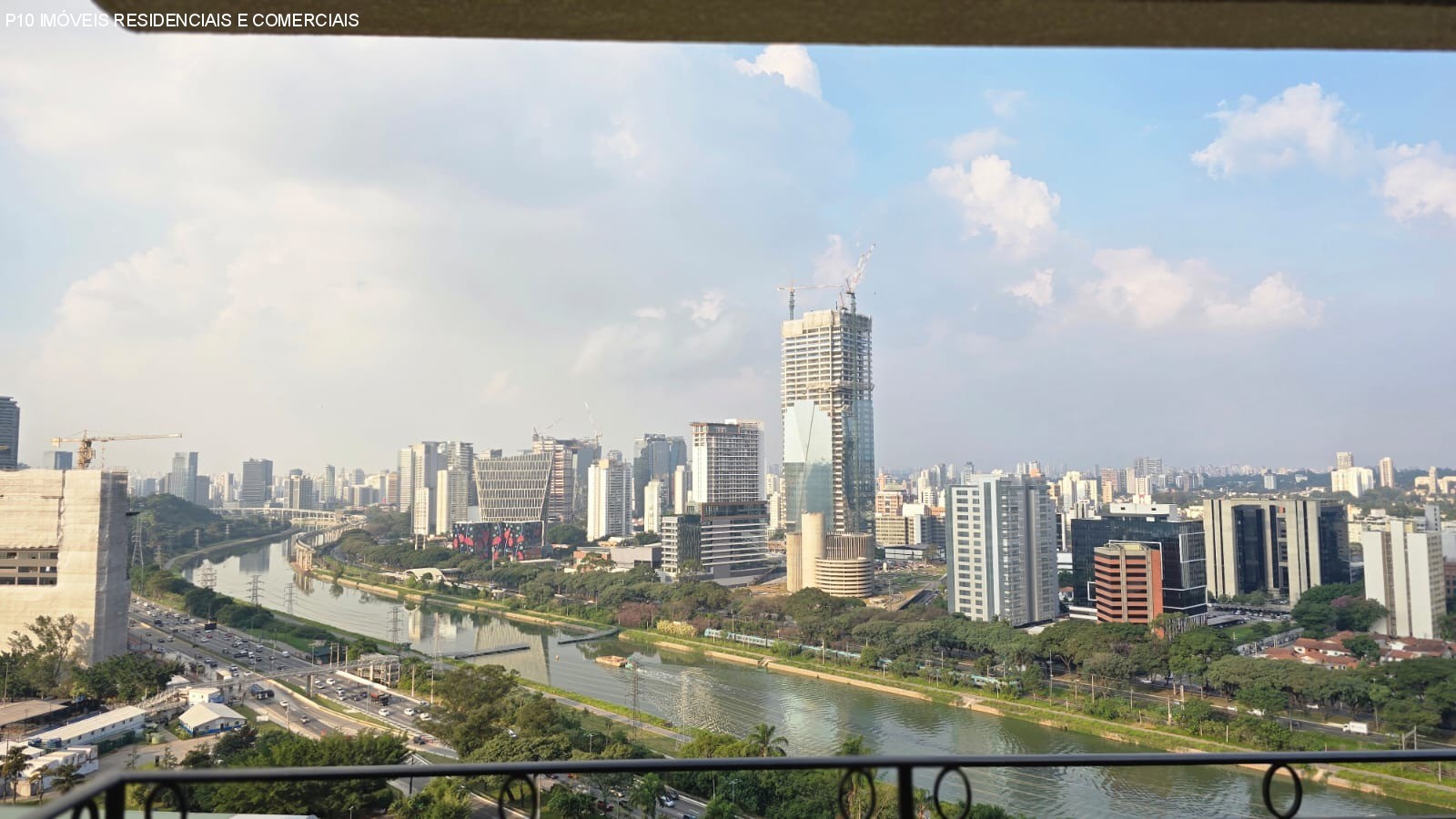 Apartamento à venda com 4 quartos, 430m² - Foto 9