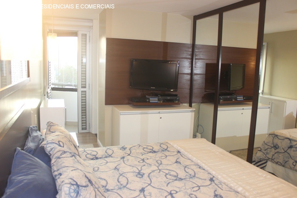 Apartamento à venda com 3 quartos, 160m² - Foto 11
