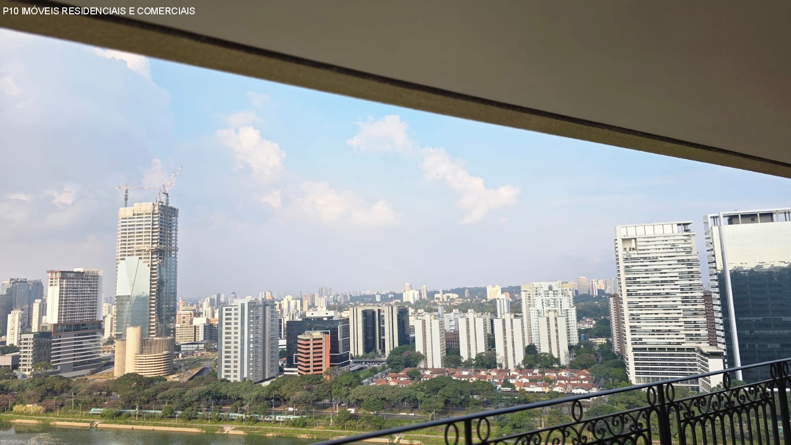 Apartamento à venda com 4 quartos, 430m² - Foto 12
