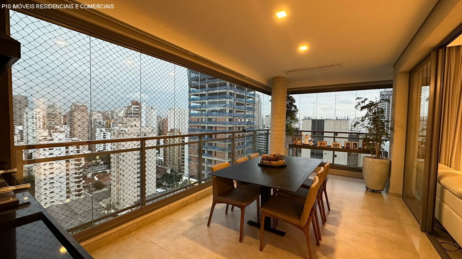 Apartamento, 3 quartos, 117 m² - Foto 1