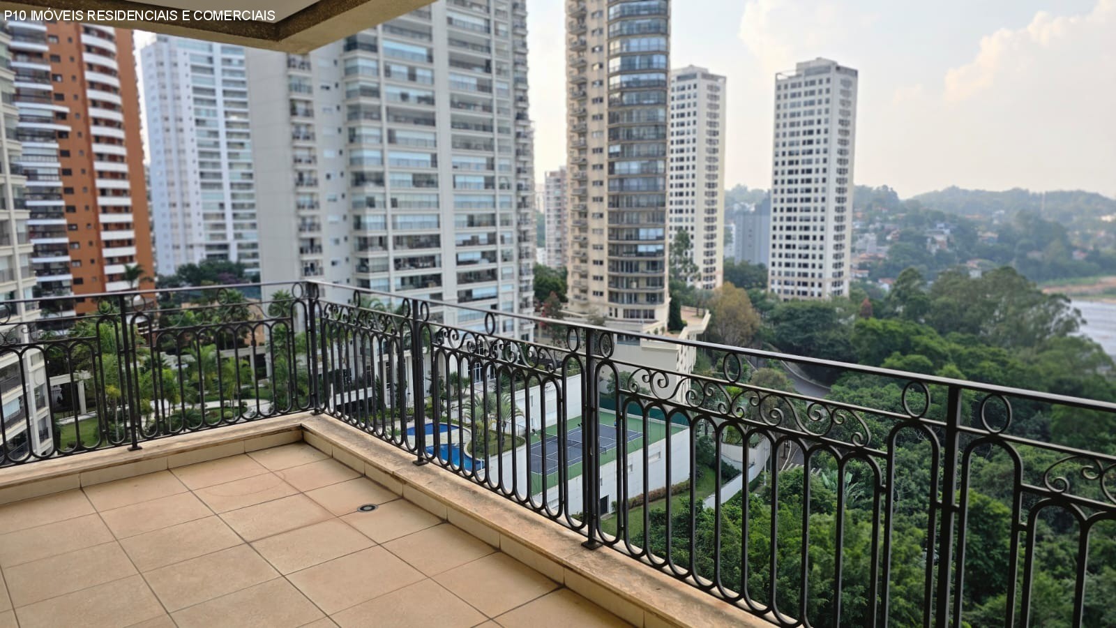 Apartamento à venda com 4 quartos, 430m² - Foto 4