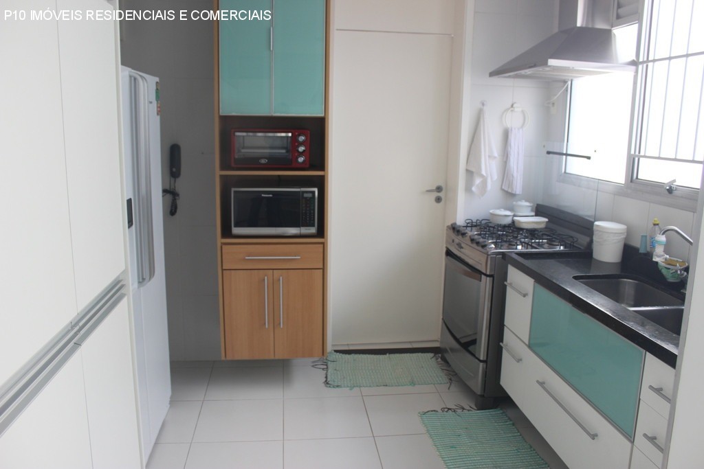 Apartamento à venda com 3 quartos, 160m² - Foto 6