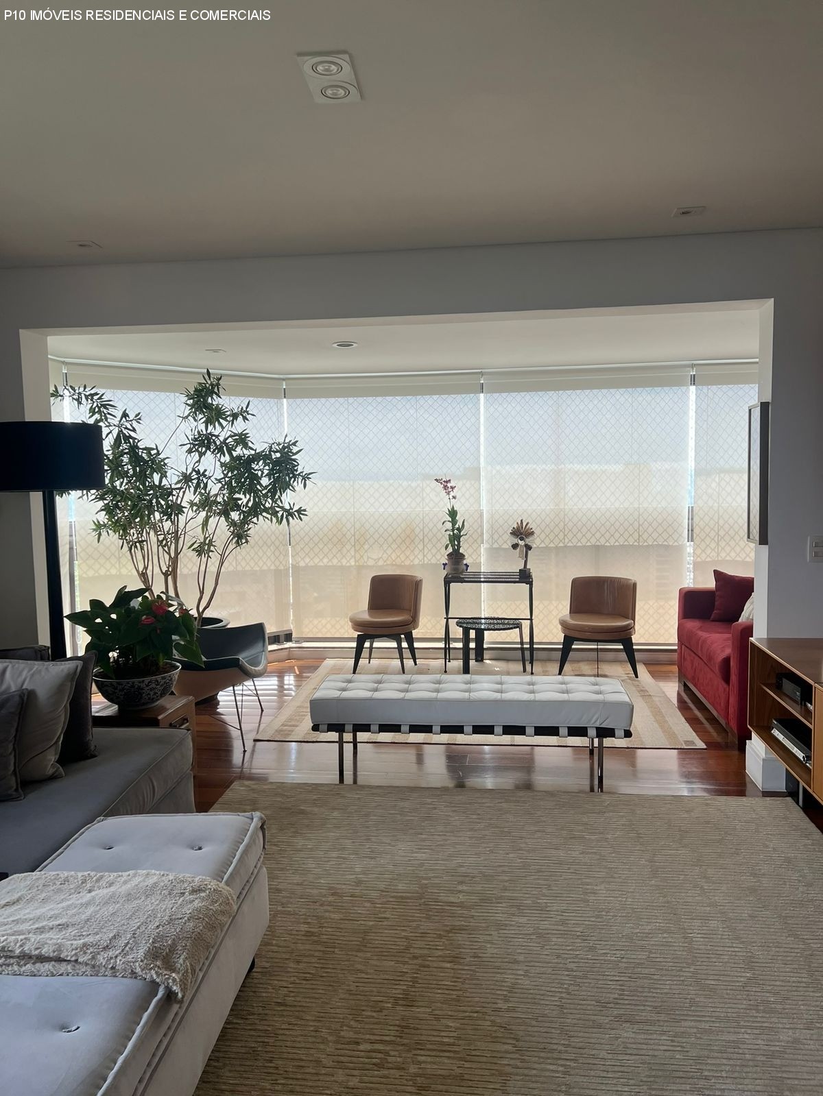 Apartamento, 4 quartos, 244 m² - Foto 1