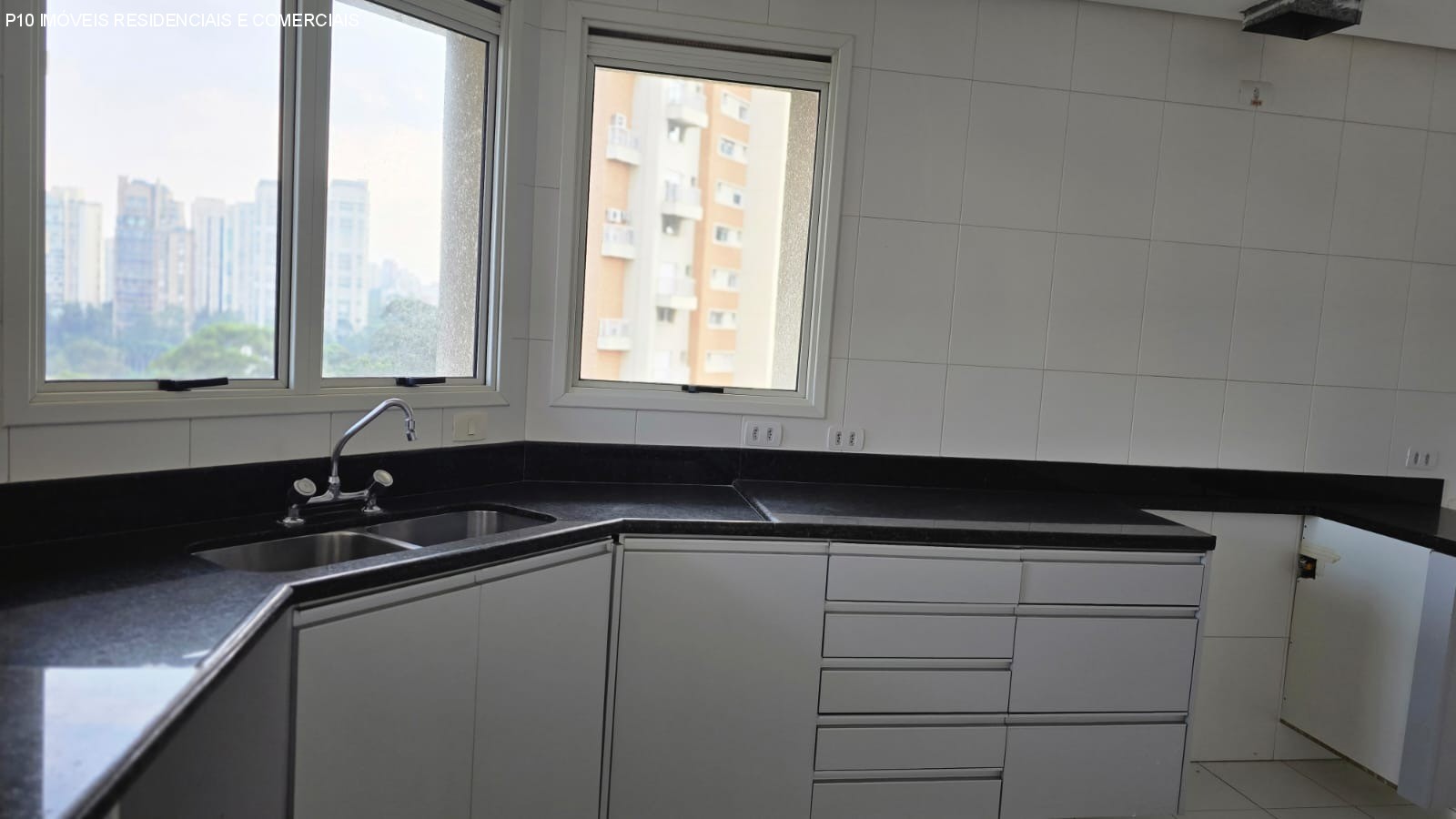 Apartamento à venda com 4 quartos, 430m² - Foto 29