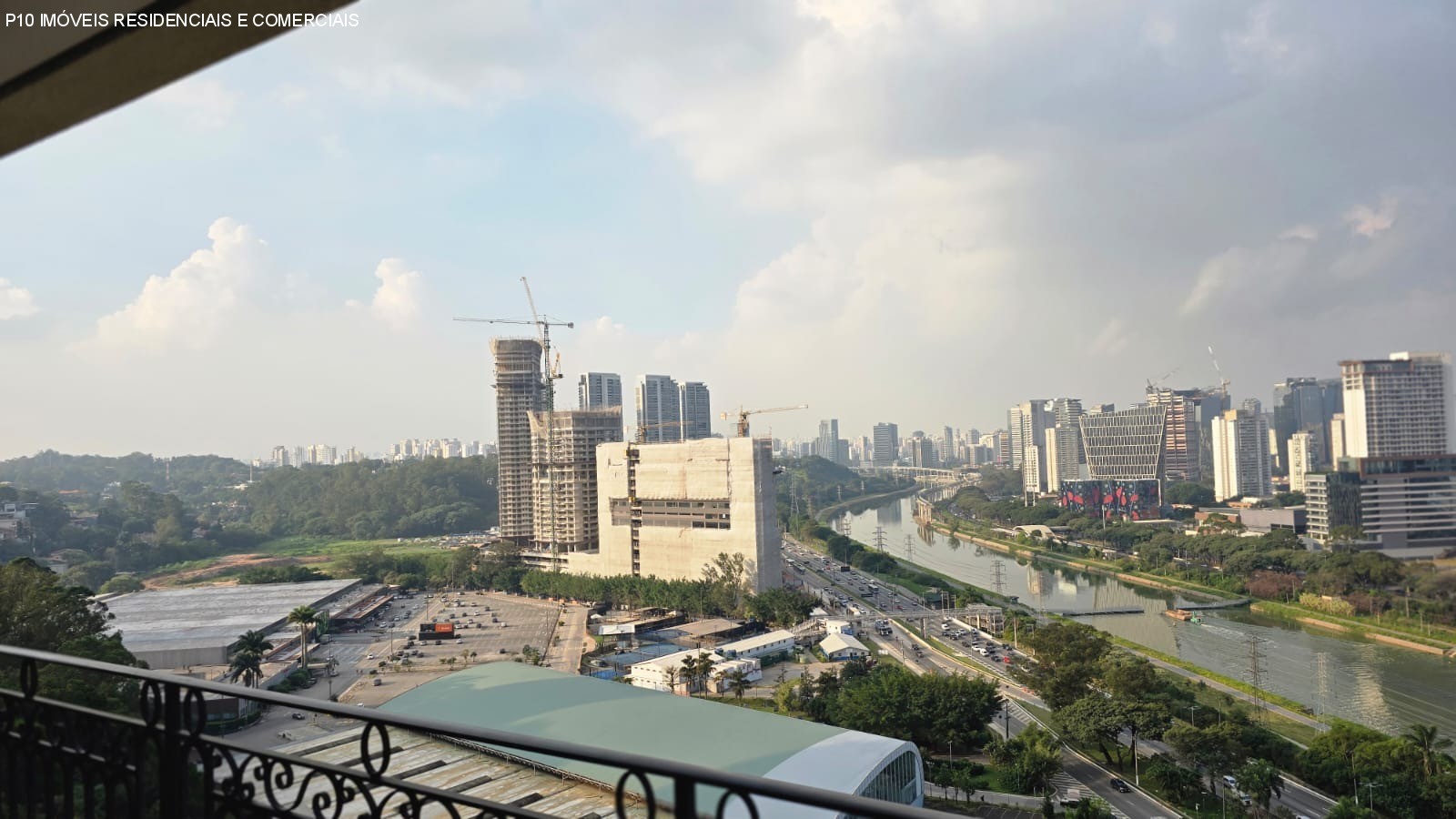 Apartamento à venda com 4 quartos, 430m² - Foto 13