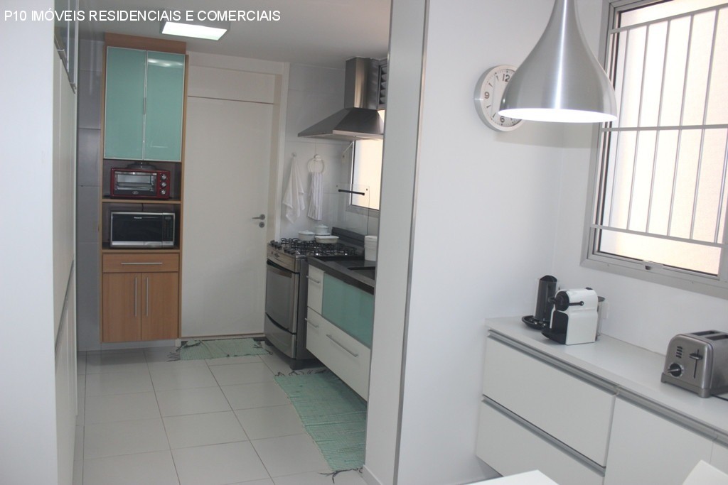 Apartamento à venda com 3 quartos, 160m² - Foto 7