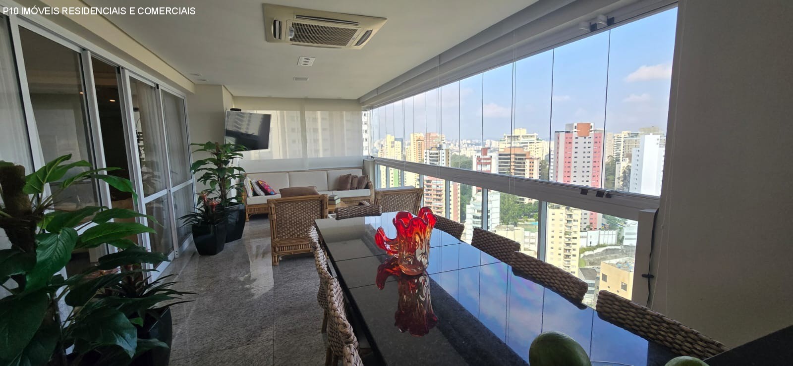 Apartamento, 3 quartos, 291 m² - Foto 1