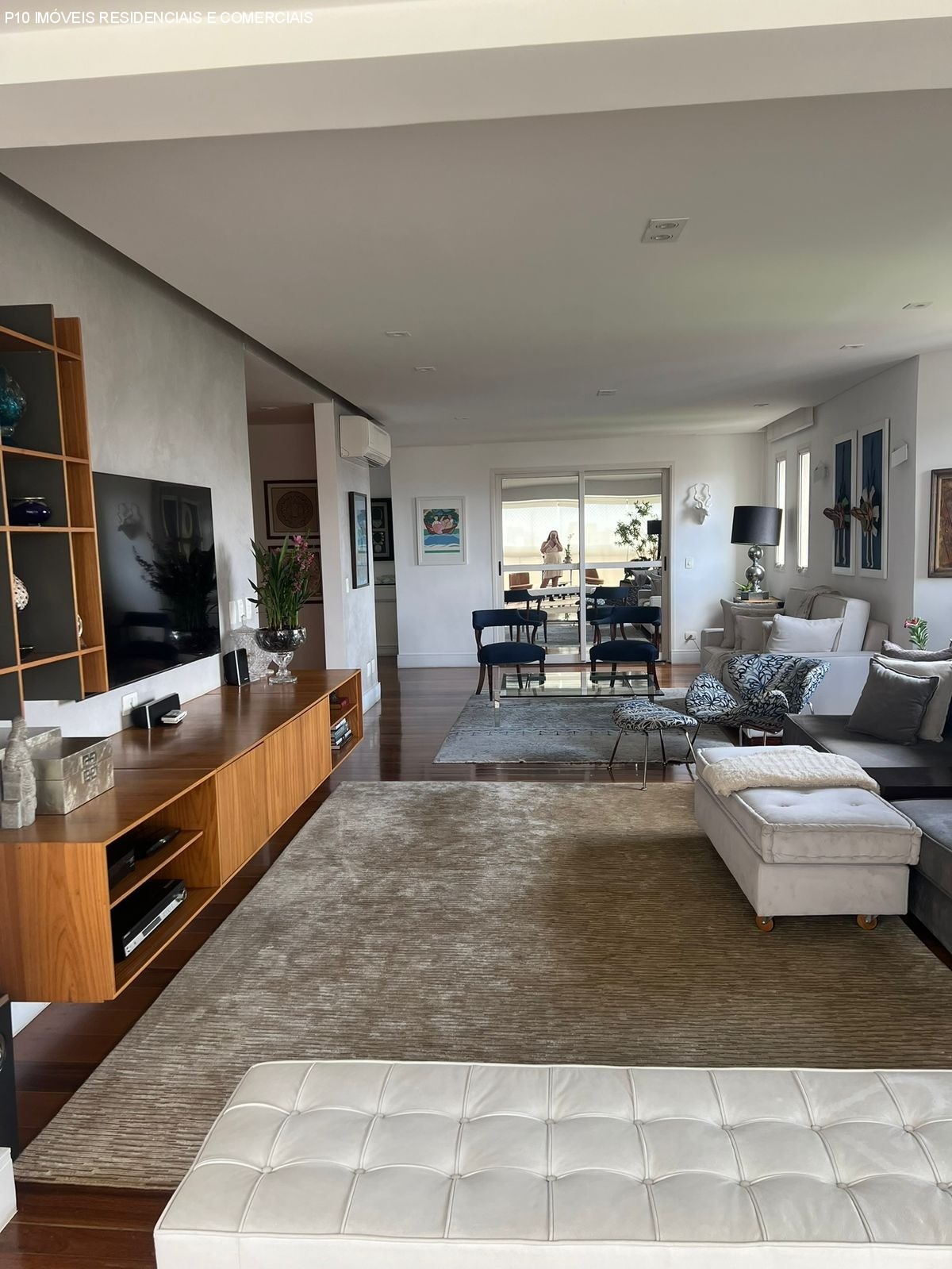 Apartamento, 4 quartos, 244 m² - Foto 2