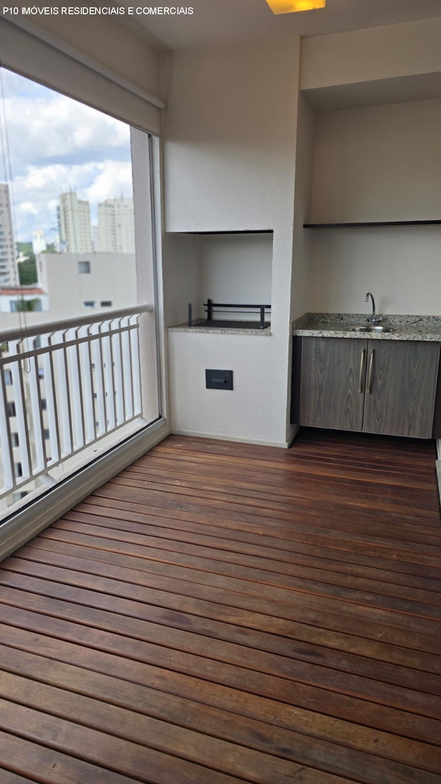 Apartamento à venda com 3 quartos, 121m² - Foto 2