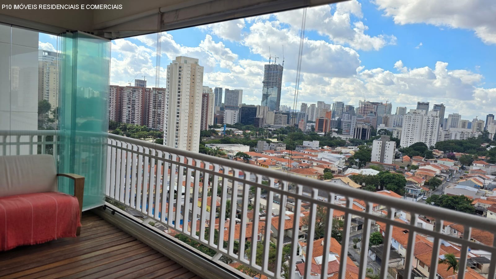 Apartamento à venda com 3 quartos, 121m² - Foto 4